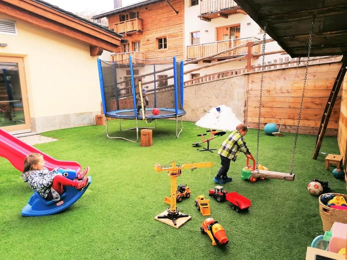 Hotel Le Alpi Ливиньо 3*,  Италия